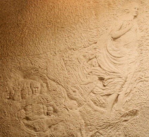 Bajorrelieve de la Virgen María